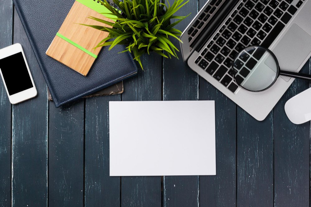 5 Proven Tips to Maximize ROI from Your Next Postcard Campaign